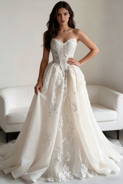 White tulle openwork floral embellishments, fitted waist, floor-length wedding dress - ANACOSPLAYONE