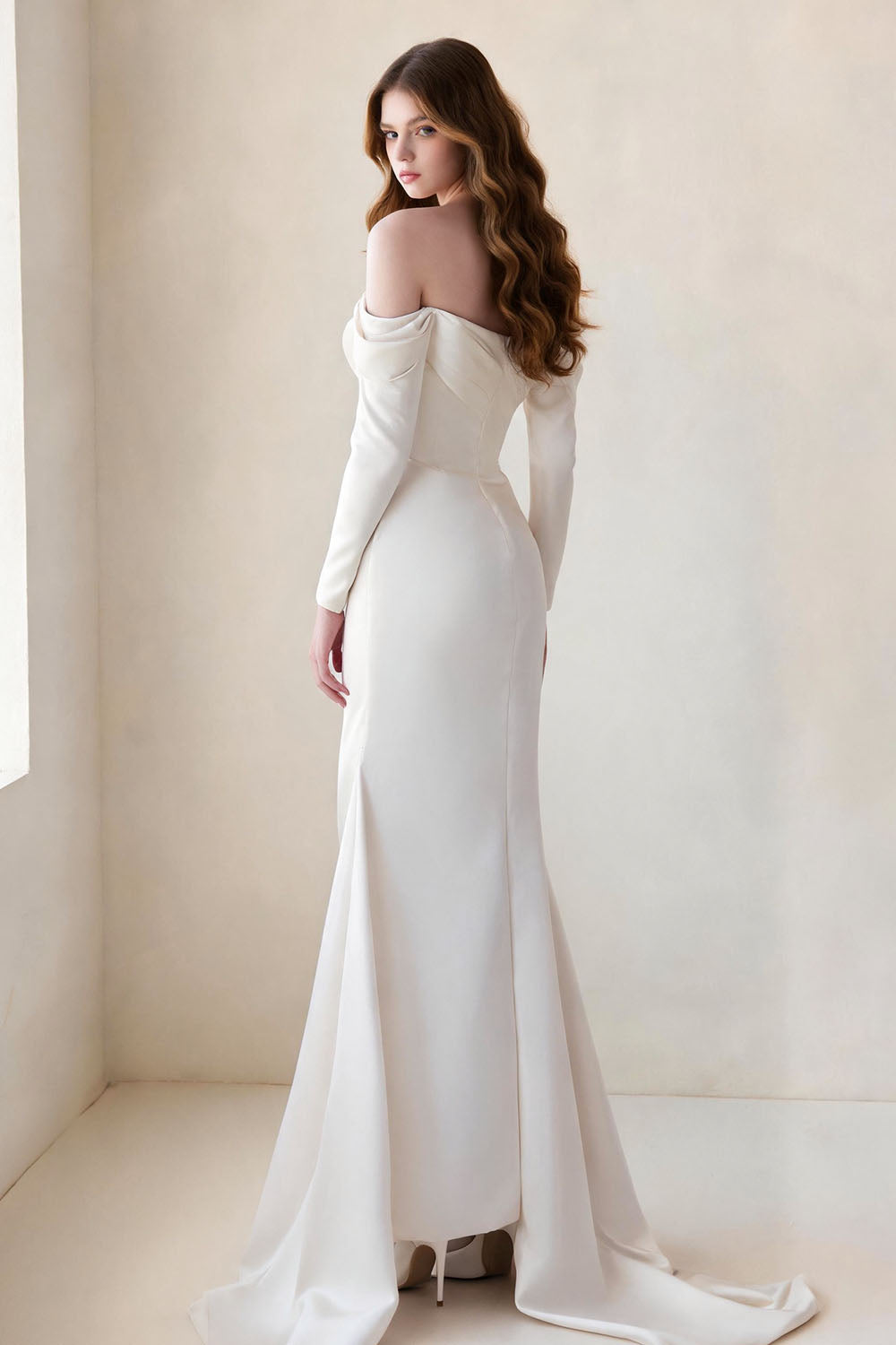 White Fitted Off-Shoulder Strapless Long-Sleeved Mermaid Prom Dress